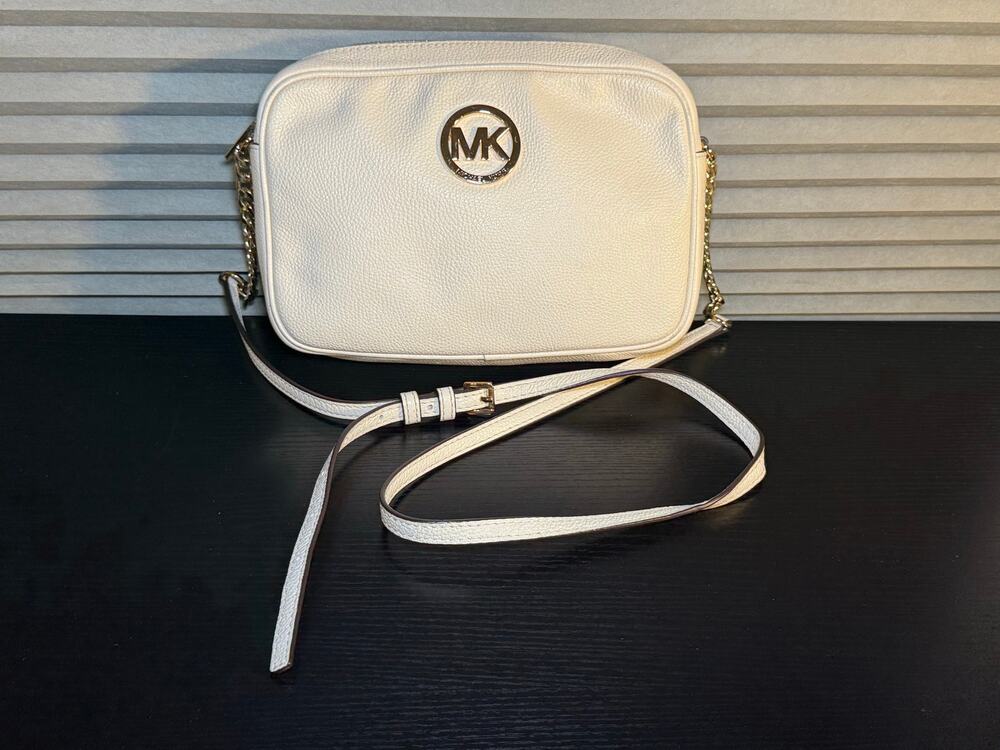 Michael Kors MK Purse Fulton East West Crossbody Bag Vanilla Pebbled Leather